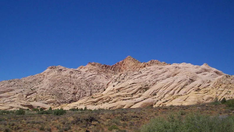 Southern Utah red rock landscape on a hot summer day